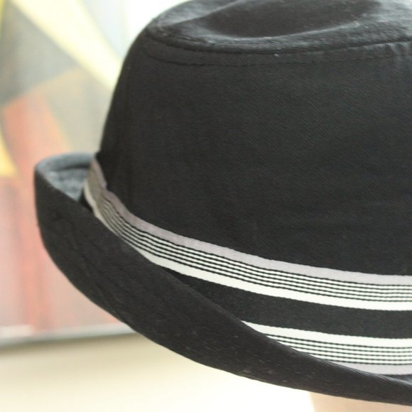 Granule Brand Black Unisex Brim Hat - Picture 4 of 7